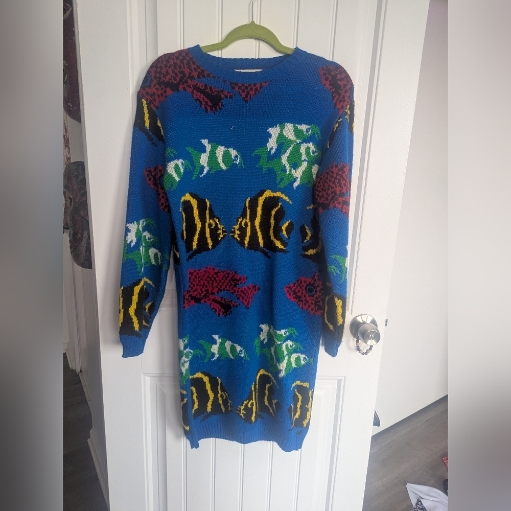 Latitude Size M Acrylic Fish Sweater Vintage